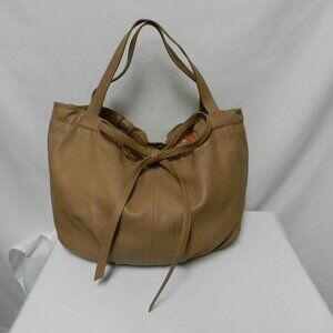 Peter Kent Leather ruched hobo shoulder hand bag purse drawstring taupe Large